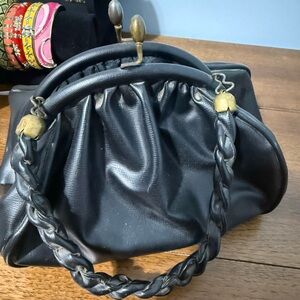 Black Vintage-Style Gathered Frame Handbag